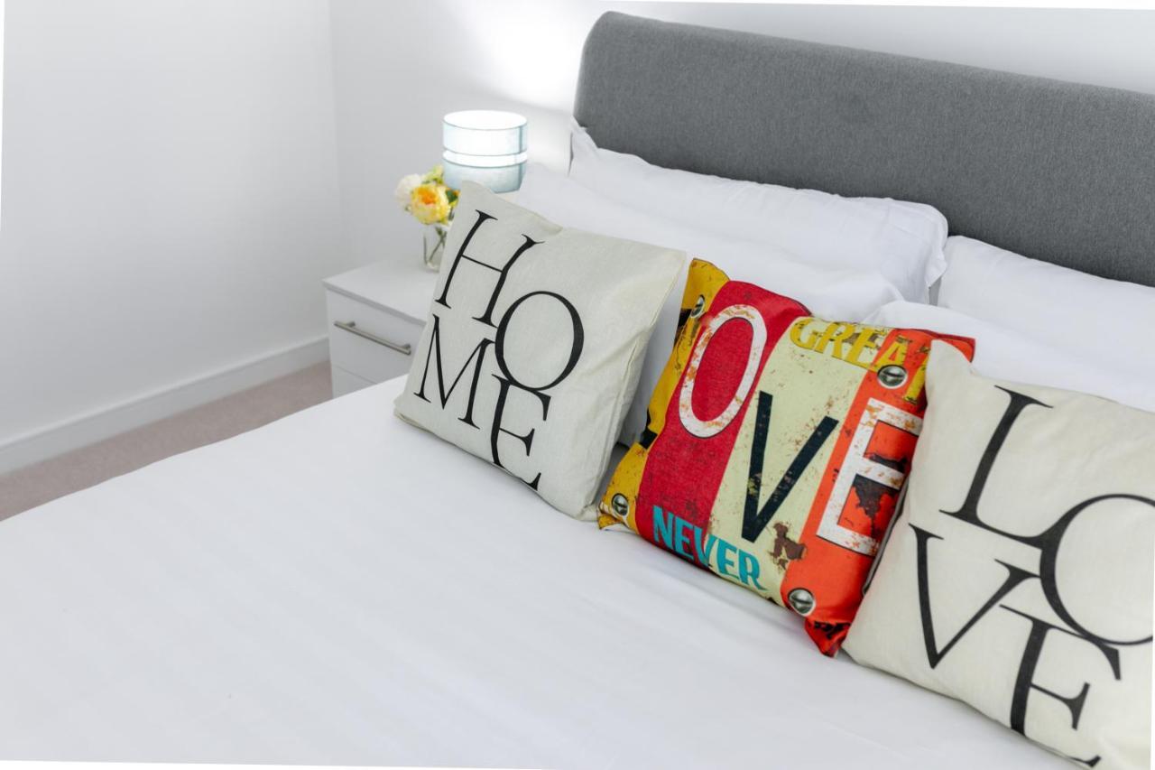 Skyvillion - Olympic View London Stratford Apartment Esterno foto