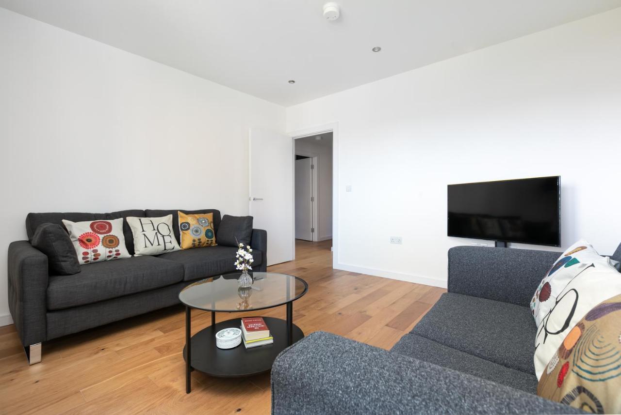 Skyvillion - Olympic View London Stratford Apartment Esterno foto