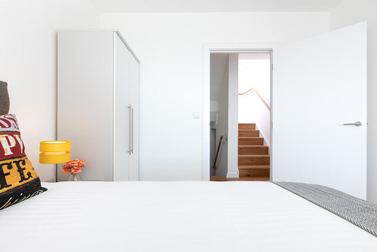 Skyvillion - Olympic View London Stratford Apartment Esterno foto